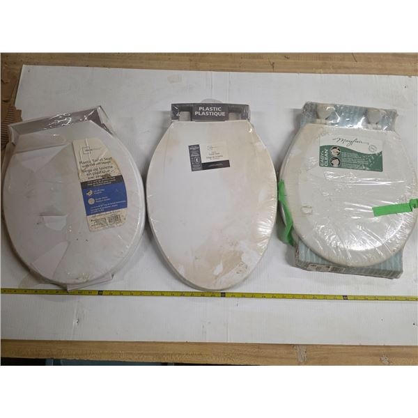 3 new toilet seats