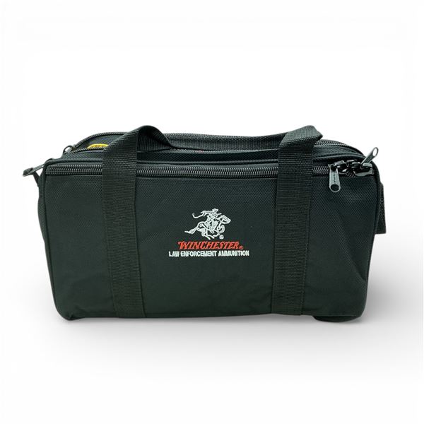 Gun Mate/ Winchester Pistol Range Bag, 16" x 8" x 7"