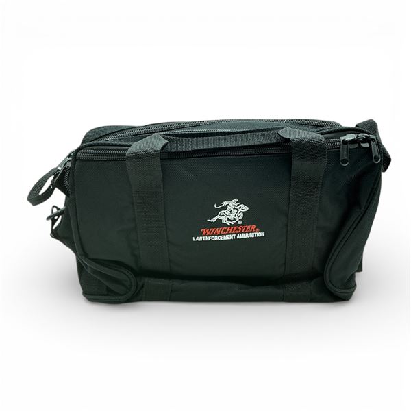 Gun Mate/ Winchester Pistol Range Bag, 16" x 8" x 7"