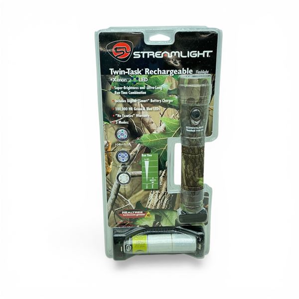 Streamlight Twin Task Rechargeable Flashlight with Xenon LED and Digital Battery Charger
