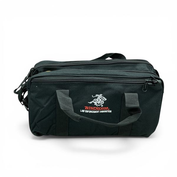 Gun Mate/ Winchester Pistol Range Bag, 16" x 8" x 7"