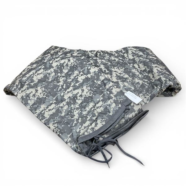 Poncho Liner in Digi Camo