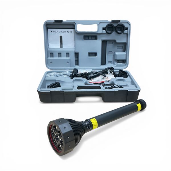 Led Lenser X21R Flashlight, 5000 Lumens with Hard Case