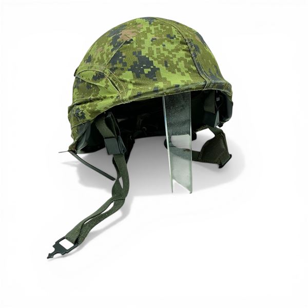 CG634L Canadian Forces Helmet with CAD PAT Cover, Size: Large