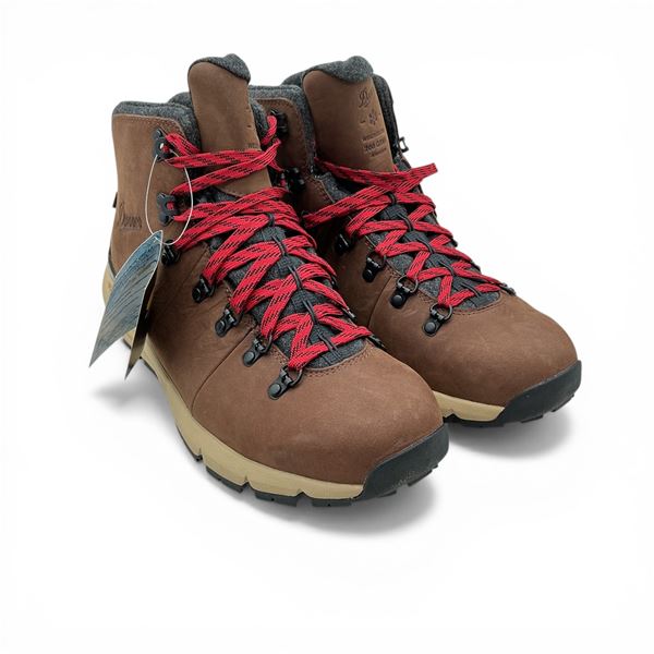 Danner Mountain 600 4.5" Boot, Pinecone/ Brick Red Color, Size: Men's 10
