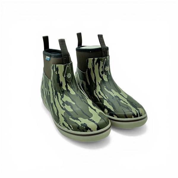 Lacrosse Alpha 6" Deck Boots, Mossy Oak Bottomland Camo, Size: Women's 7