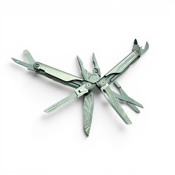 Leatherman Surge Multi-Tool, Silver