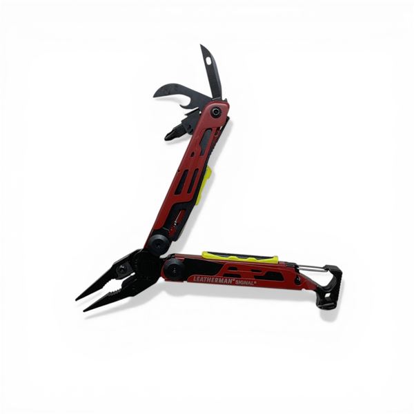 Leatherman Signal Multi-Tool with Carabiner Clip