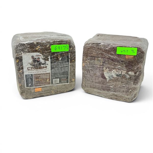Ani-Logics Signature Series 'Crush' Whitetail Deer Attractant in Acorn, and Bear Attractant, 38 Lbs