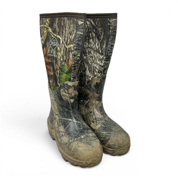 Muck Woody Elite Stealth Premium Hunting Boot Men's Size 8, Women's Size 9 in Mossy Oak BU Camo