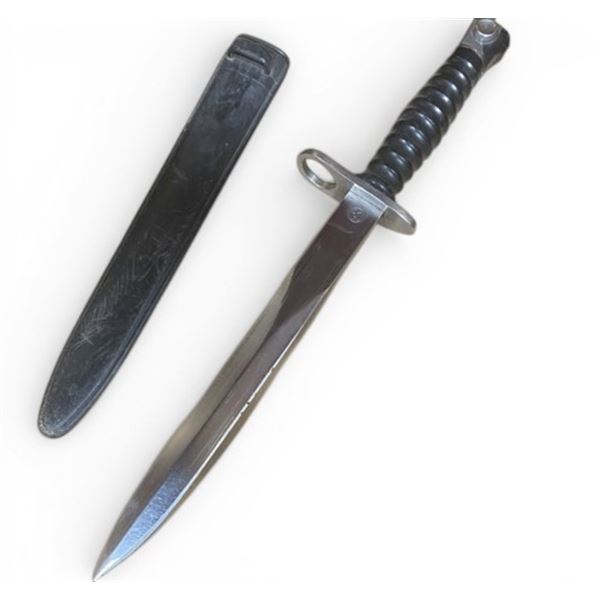 1x Swiss 1957 Bayonet with Scabbard