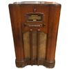 Image 1 : 1930s Canadian GE G-77 Dual Band Floor Model Radio (15" x 26" x 42" tall)
