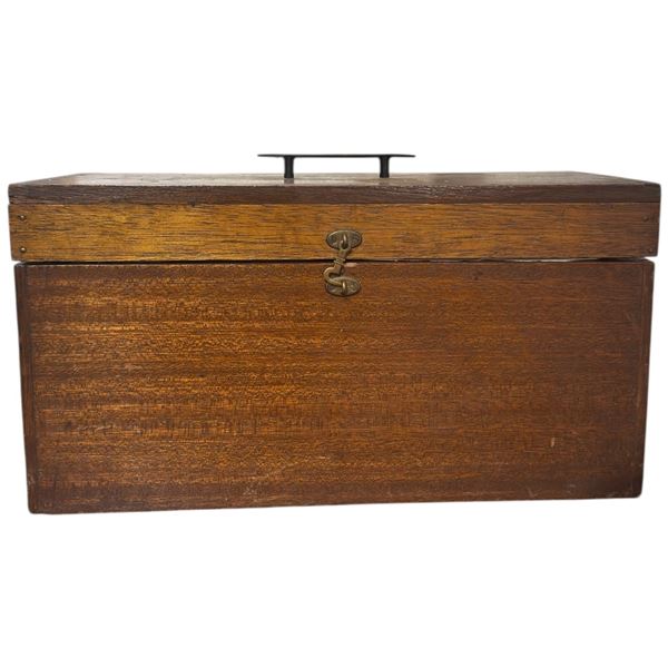 Vintage Oak Record Case with 100+ 45rpm Records (Down at Lulu's. Donny Osmond, The Dave Clark 5, Tom