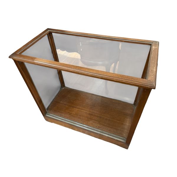 Glass Display Case/showcase Currently Missing Top Glass and Shelves