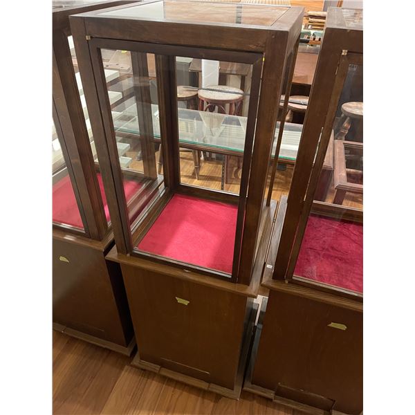 Wood Framed Glass Showcase Display Cases with LED Lighting