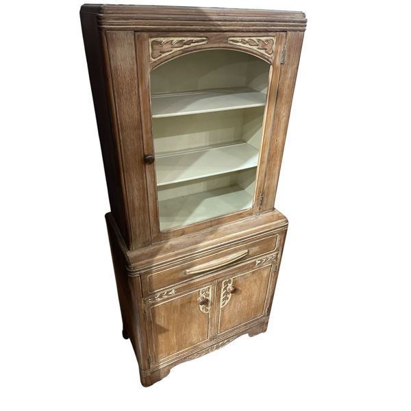 Cabinet/Hutch by Knechtels Limited Needs New Glass