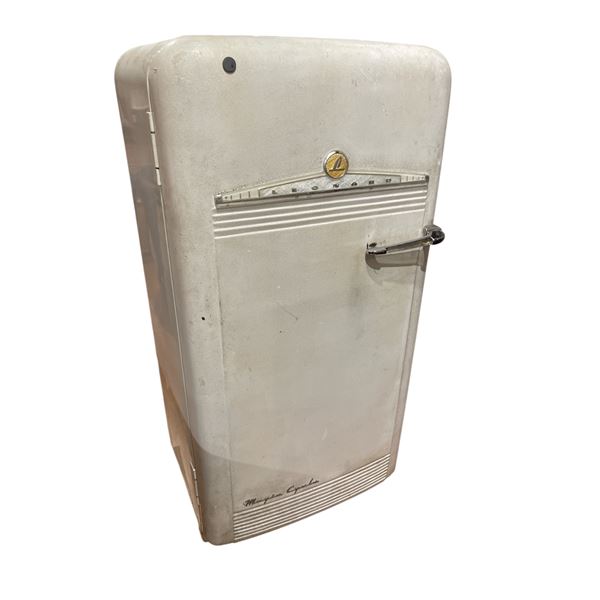 Vintage Leonard Magic Cycle Refridgerator
