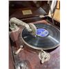 Image 3 : Antique Mandel Phonograph Early 20th Century Wood Cabinet