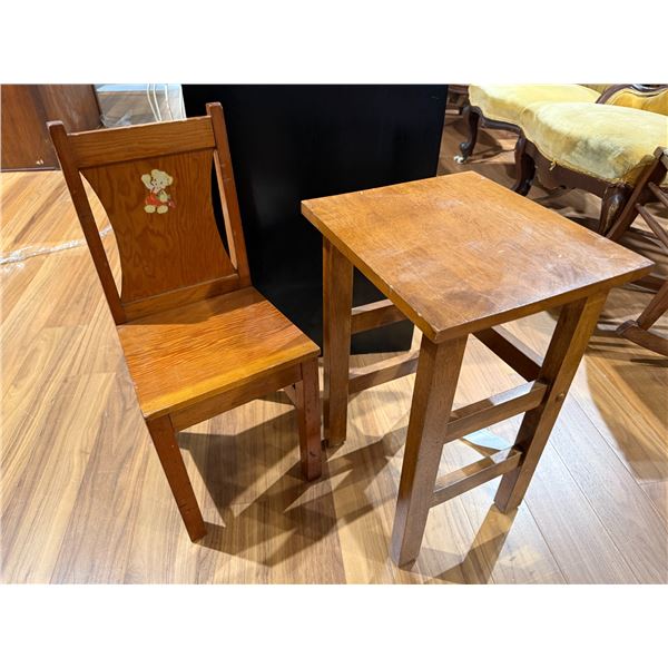 Chlidren's Table and Chair Combo