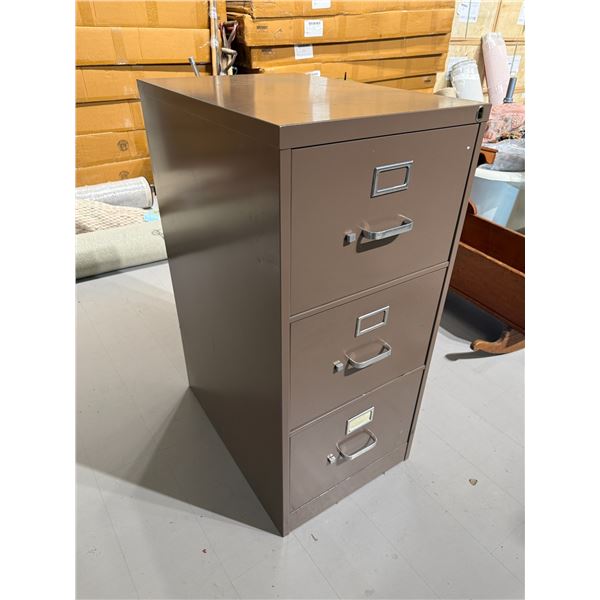 3 Drawer Metal Filing Cabinet (19" W x 27" D x 47" H)