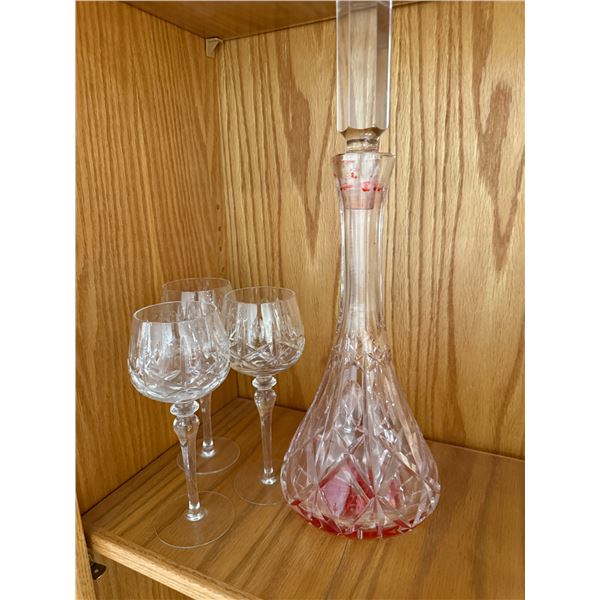 Tall Crystal Wine Decanter with 3 Stemmed Wine Glasses * Criss Cross Thumbprint Pattern (17" tall at