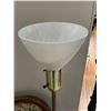 Image 2 : Mid-Century Torchiere Lamp with Milk Glass Shade