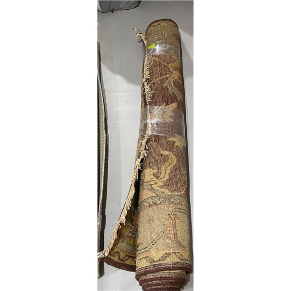 Vintage Patterned Wool 5' x 8' Area Carpet * Approximate Size