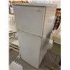 Image 1 : Simplicity 24" Apartment Sized Refrigerator (24" wide x 28" deep x 58" tall) Untested