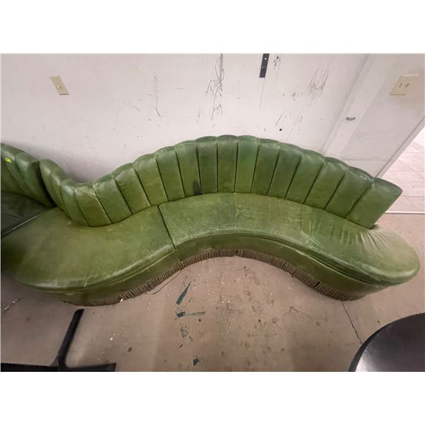 4.5' Long Vintage Curved Green Leatherette Banquete Bench - Upholstery needs a little love