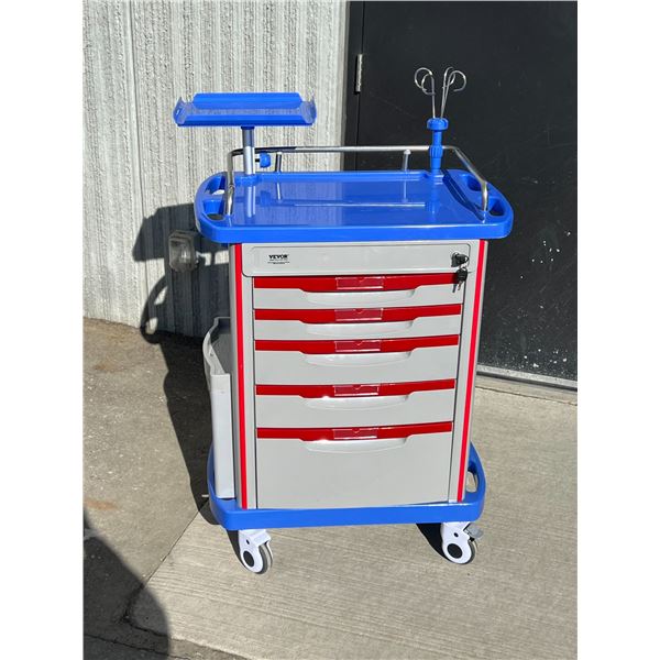Vevor Tools / Utility Cart - Approx: 30 x 19 & 44" at the highest spot