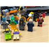 Image 3 : LEGO Lot with several Minifigs - see all photos for details