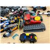Image 4 : LEGO Lot with several Minifigs - see all photos for details