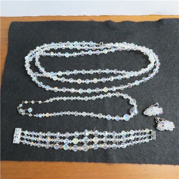 Shiny vintage jewellery set - see description and photos