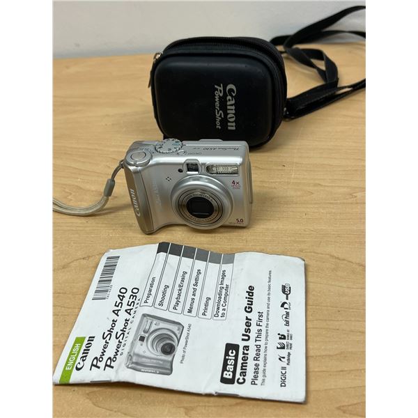 Canon Power Shot A530 Digital Camera 5.0 megapixel 4x zoom with bag