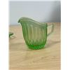 Image 4 : 3 Pc Green Depression Glass - mixed lot - Kellogg's Bowl - Tray approx 9.5" (see photos)