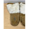 Image 2 : Leather Beaded with Fur Gauntlet Mitts - Approx: 15.5" long; 4.5" palm - like a M/L mens fit