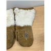 Image 3 : Leather Beaded with Fur Gauntlet Mitts - Approx: 15.5" long; 4.5" palm - like a M/L mens fit