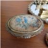 Image 3 : Vintage ladies vanity accessories lot - see description and photos