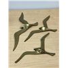 Image 1 : 3 Brass Birds in Flight Wall Décor - Largest wingspan 14.25"