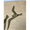 Image 3 : 3 Brass Birds in Flight Wall Décor - Largest wingspan 14.25"