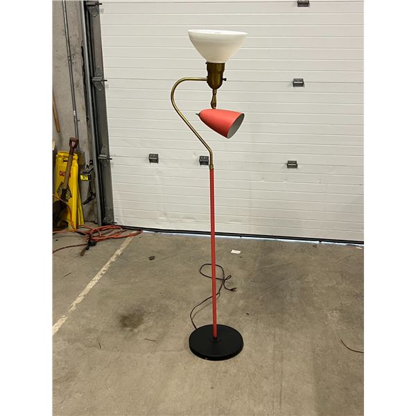 Vintage Floor Lamp - Works