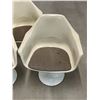 Image 3 : 4 Vintage Fiberglass Armchairs on Metal Tulip Bases - see all photos