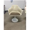 Image 8 : 4 Vintage Fiberglass Armchairs on Metal Tulip Bases - see all photos