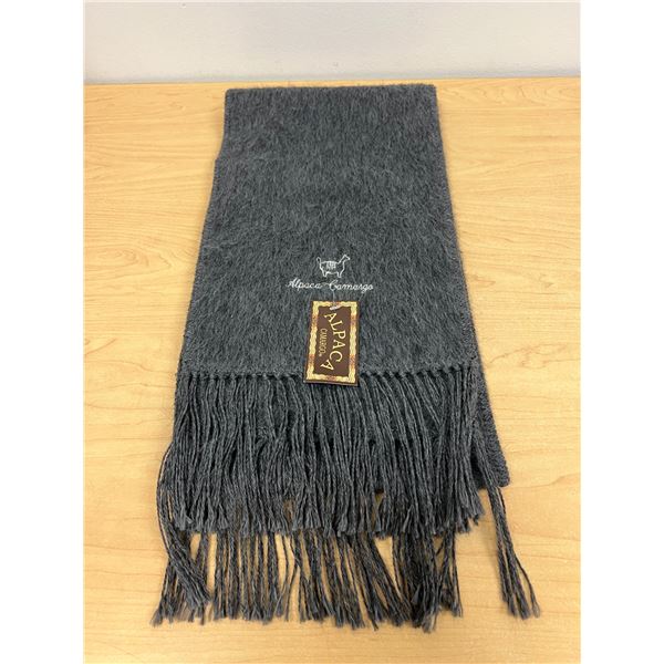 Alpaca Camargo Scarf - looks new - see photos for details