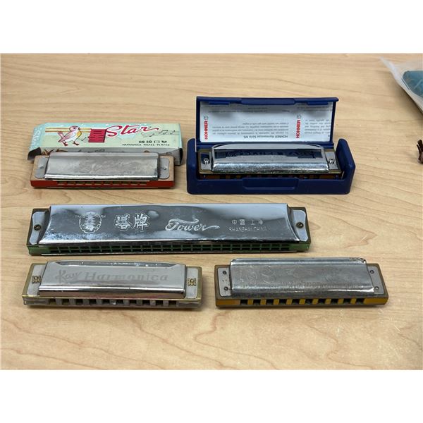 Lot of Harmonicas - Hohner / Tower and similar - see all photos