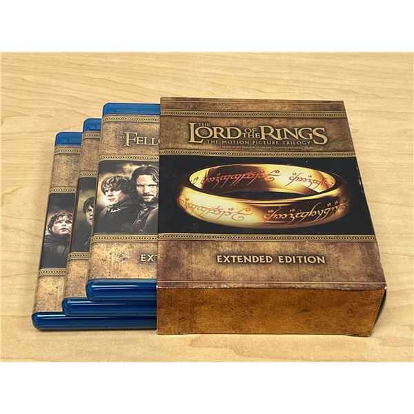 Lord of the Rings Trilogy Extended Edition Blu-Ray DVD Set