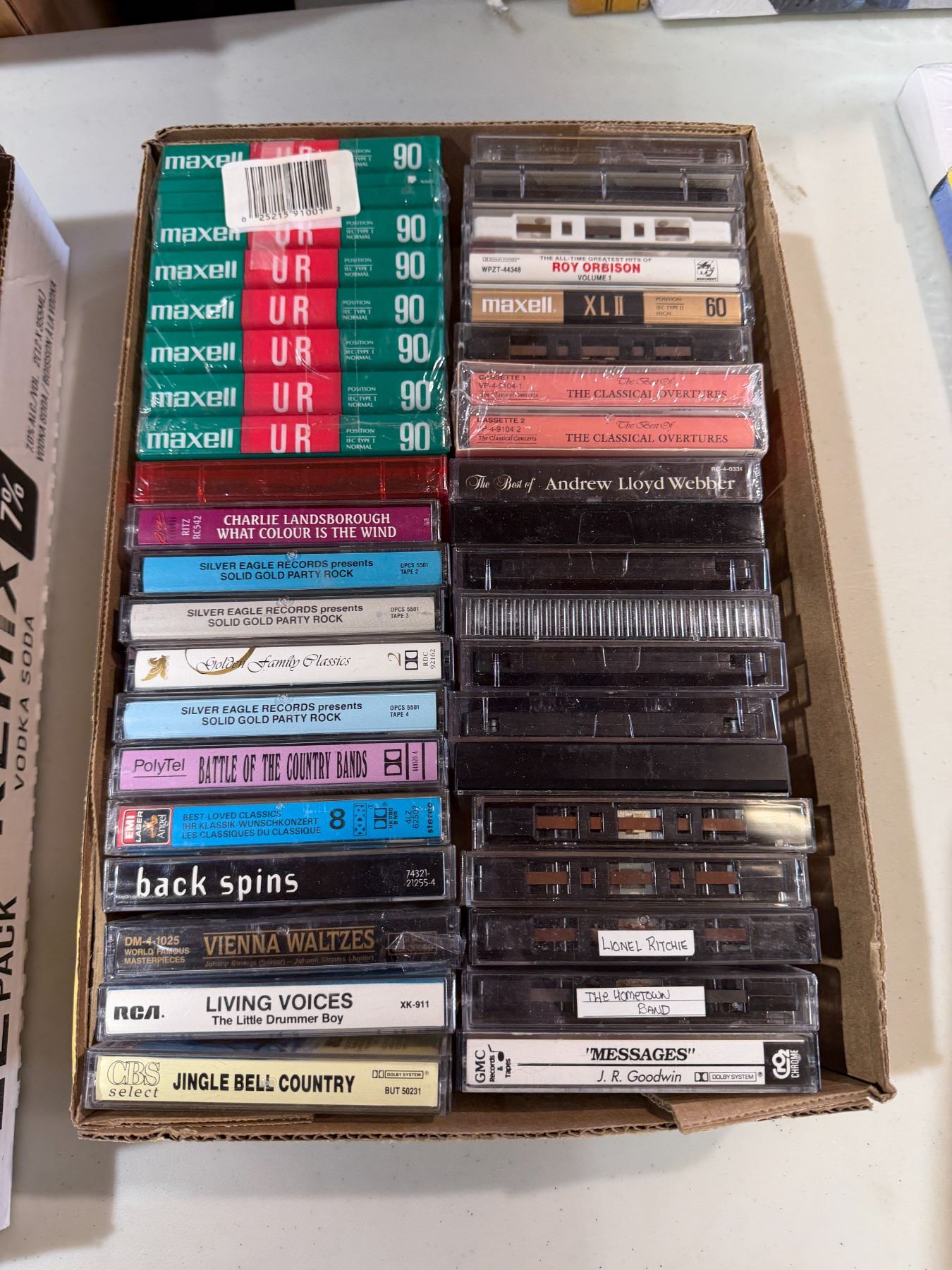 Caseettes New cassettes and other cassettes