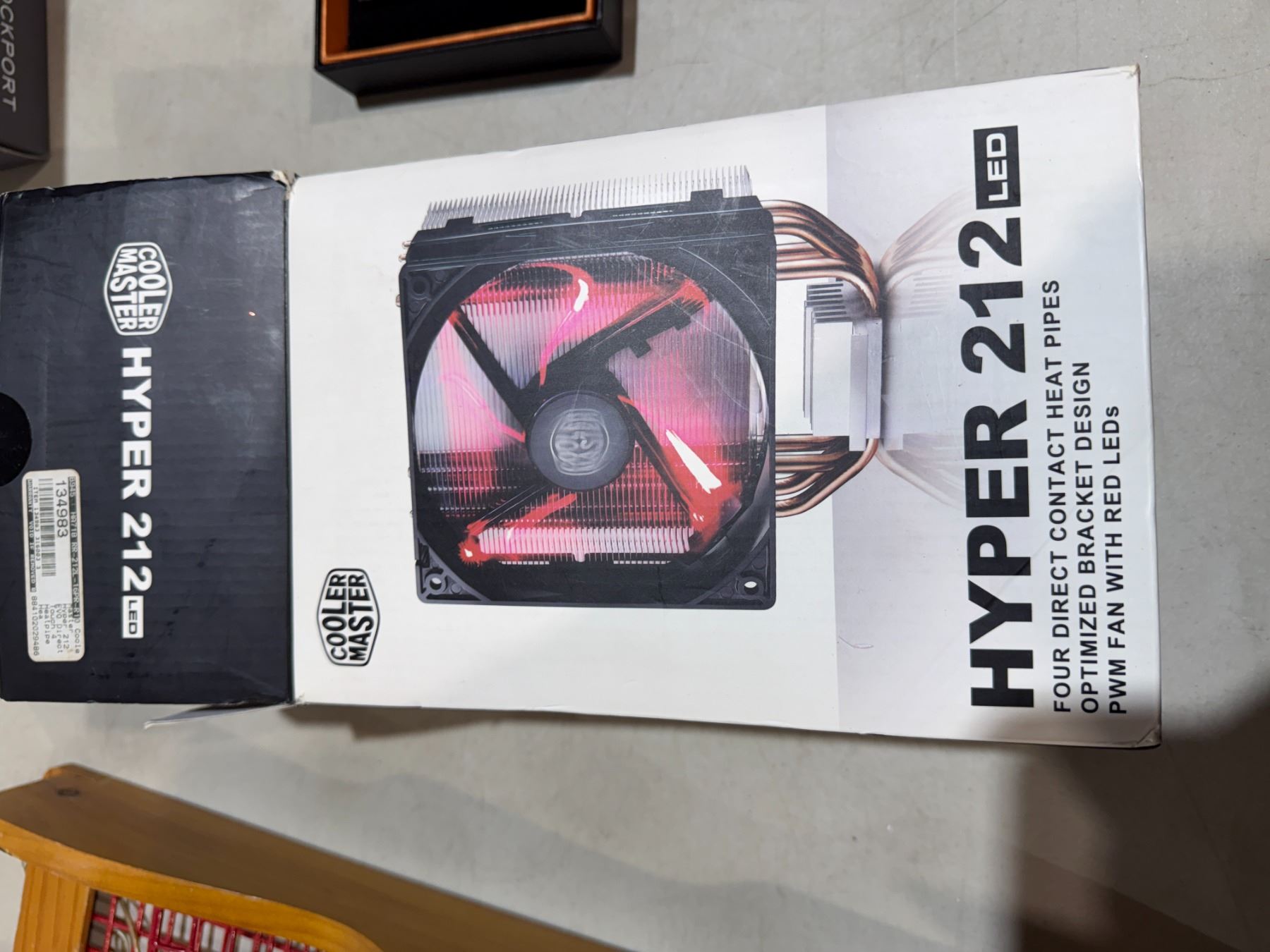 Hyper 212 LED for direct contact heat pipes