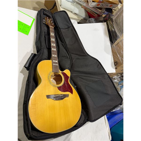 TAKAMINEG series acoustic guitar model number EG543SC
