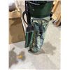 Image 3 : Golf clubs and bag